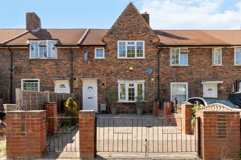Property photo 1 of 12 Langdon Road.