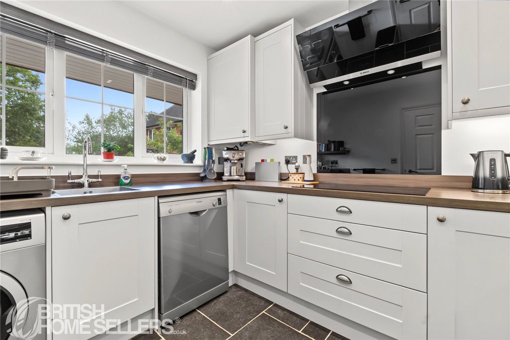 Property photo 3 of 16 Picture No. 07