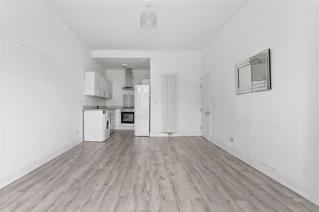 Property photo 1 of 14 Picture No. 39