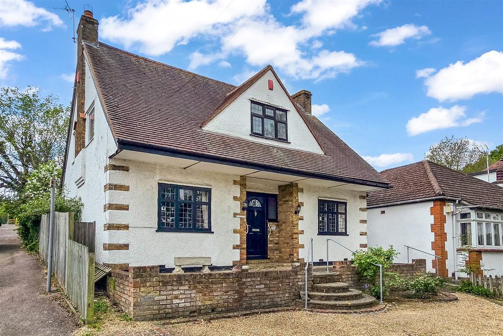 Property photo 1 of 24 Front