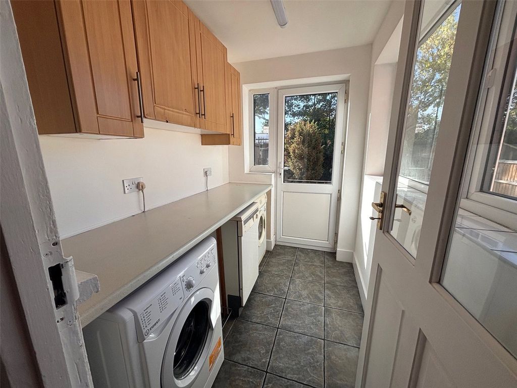 Property photo 3 of 11 Picture No. 13