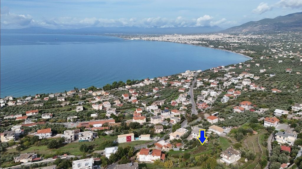 Property photo 2 of 19