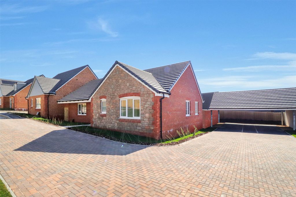 Property photo 1 of 17 Picture No. 21
