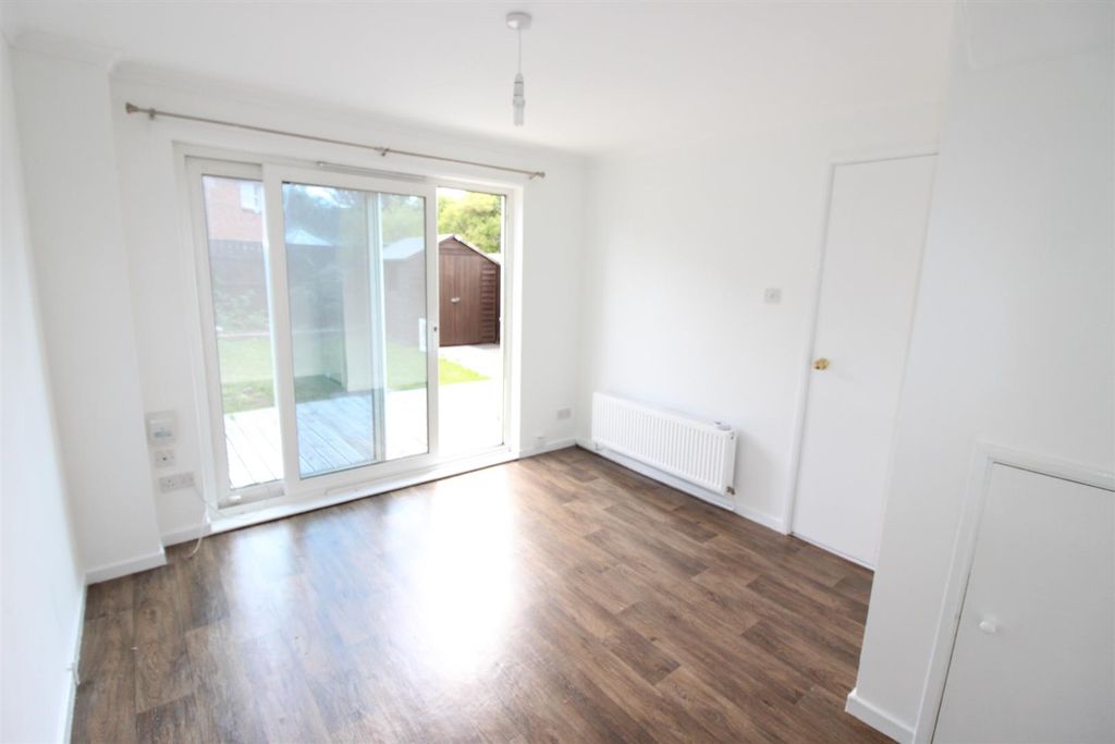 Property photo 2 of 10 Img_8754.Jpg