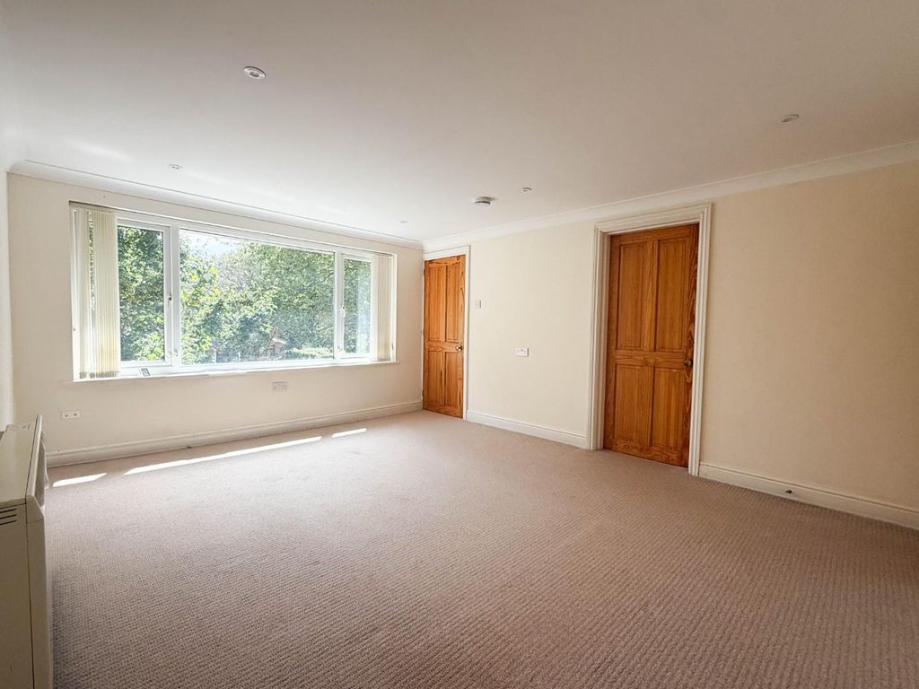 Property photo 2 of 12 Img_0753.Jpg