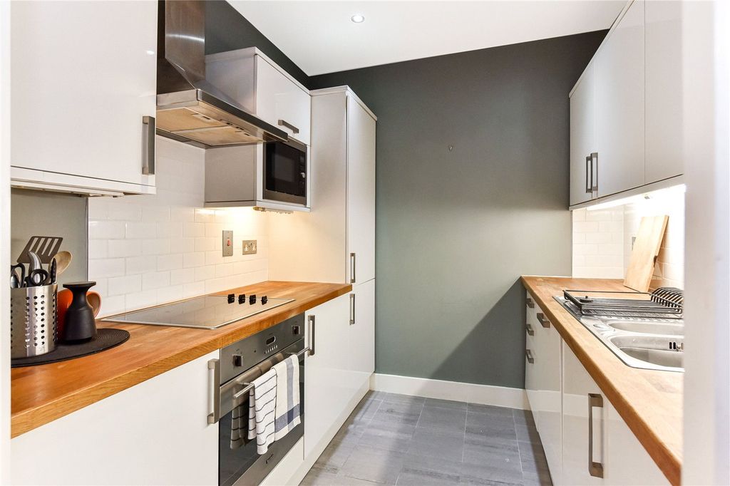 Property photo 3 of 20 Picture No. 34