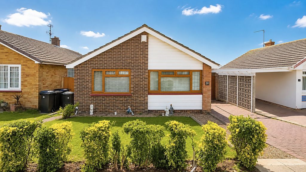 Property photo 2 of 13