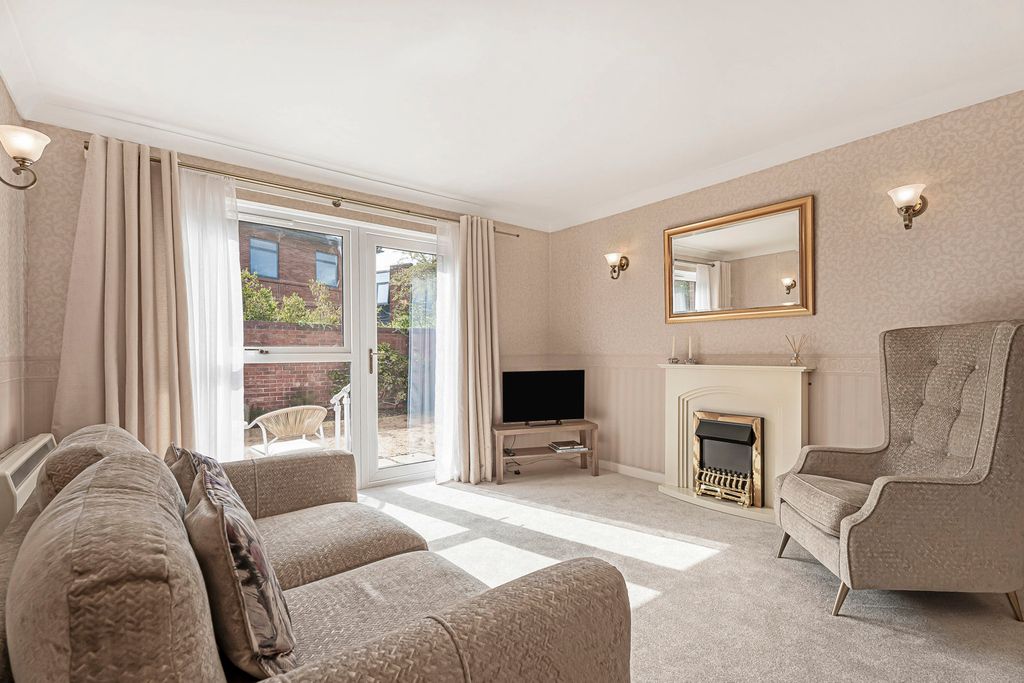 Property photo 1 of 16 Reception Room
