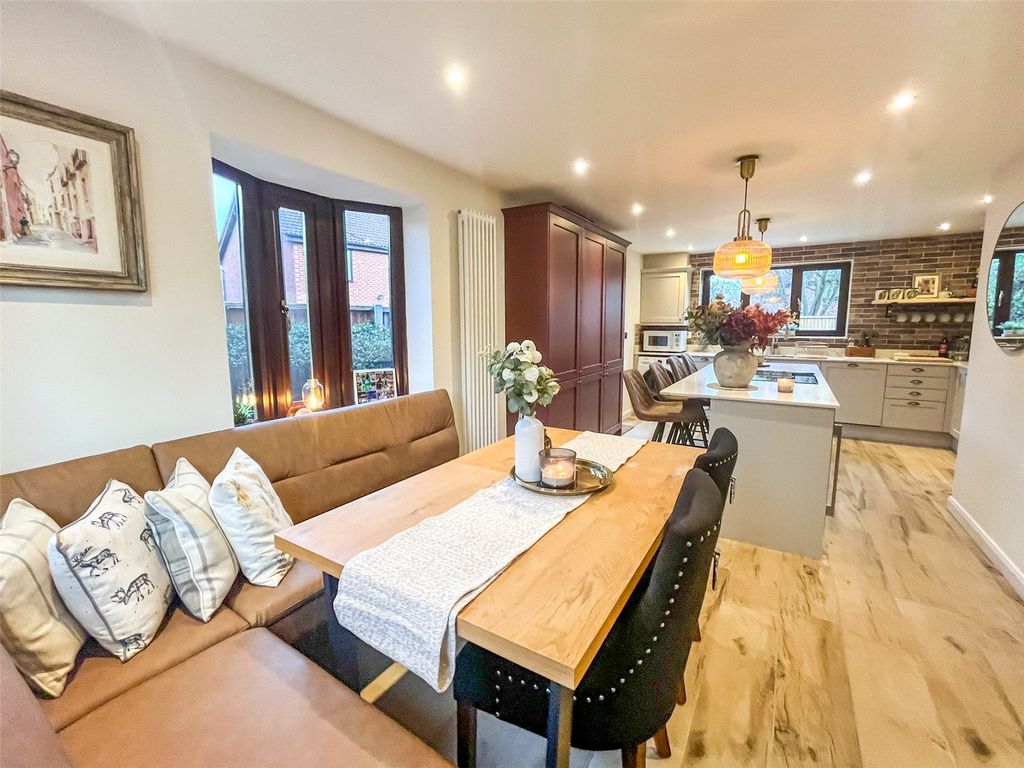 Property photo 1 of 32 Picture No. 36