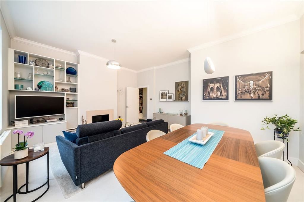 Property photo 3 of 8