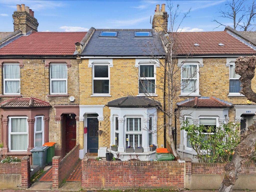 Property photo 1 of 25