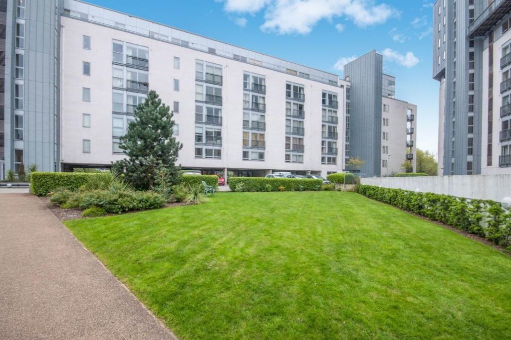 Property photo 1 of 8 Main Page