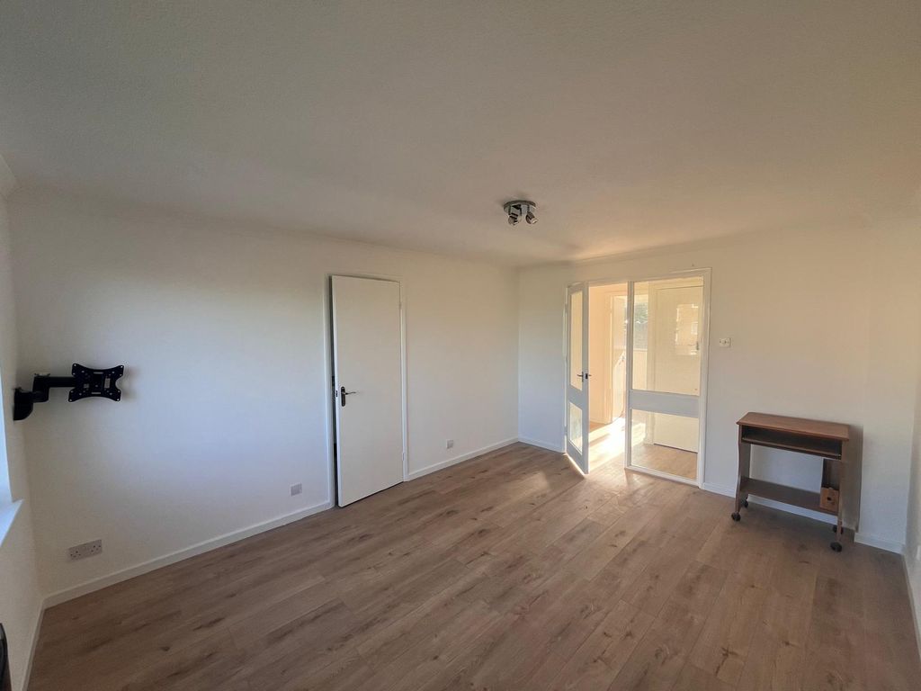 Property photo 1 of 8 One Bed-Flat To Rent In Orpington