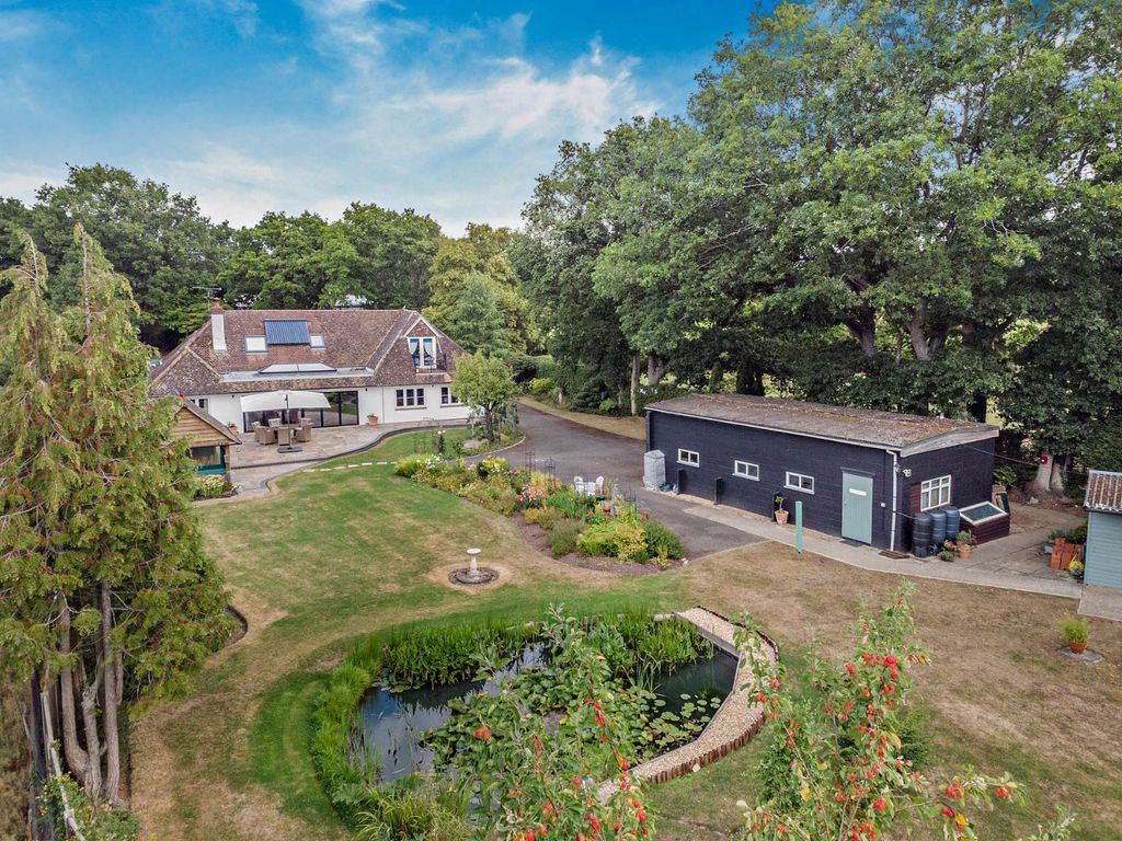 Property photo 1 of 21 Picture No. 32