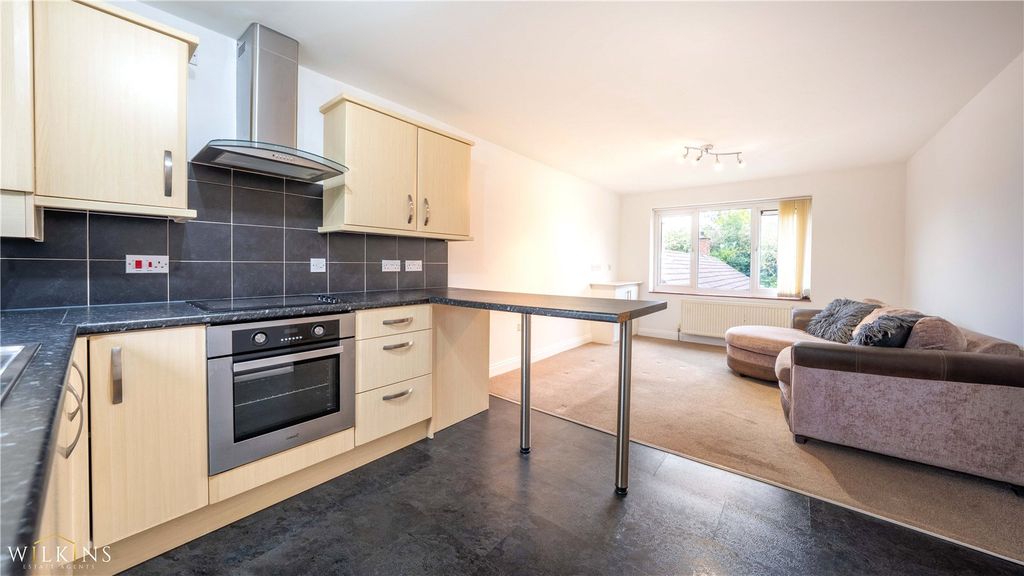 Property photo 2 of 18 Picture No. 09