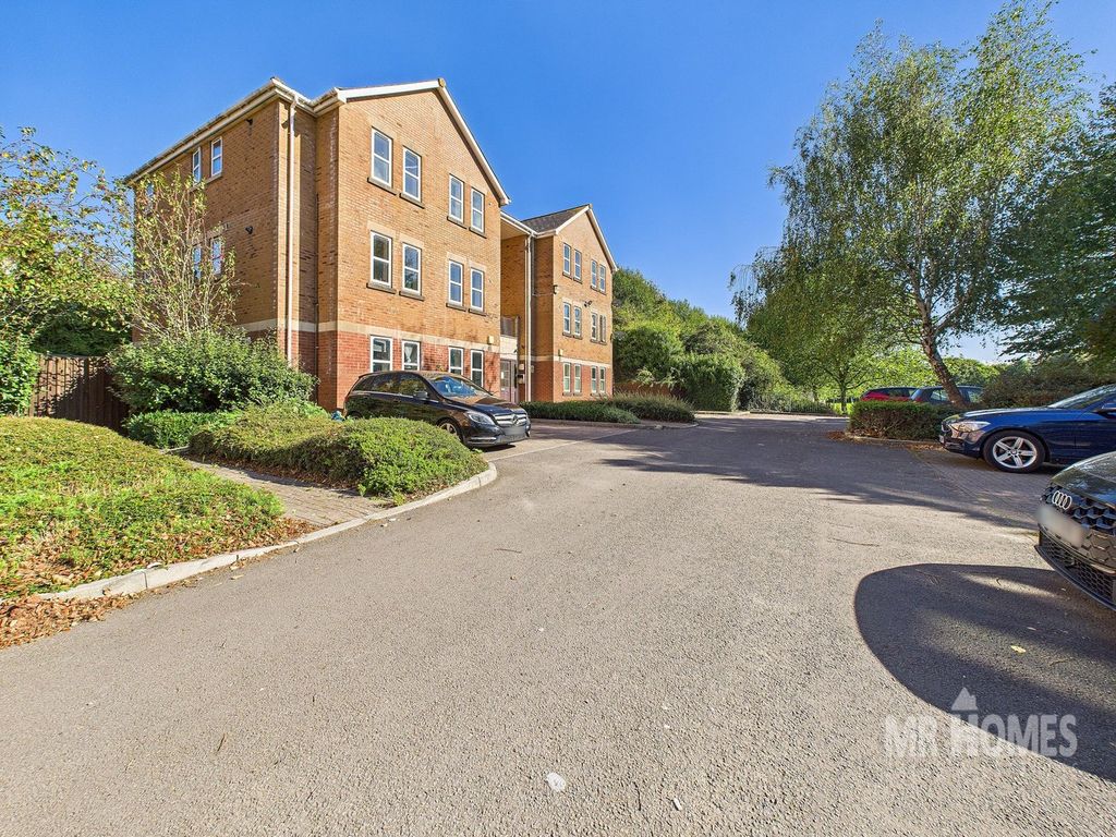 Property photo 1 of 24