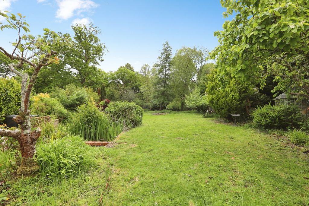 Property photo 3 of 19 Pbox-Img.Jpg