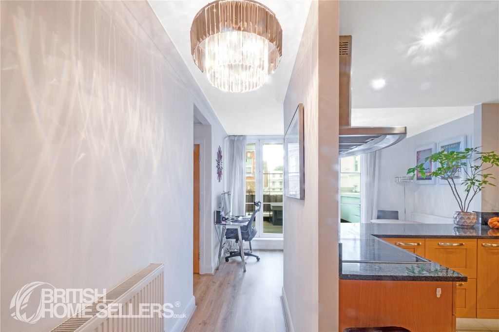 Property photo 3 of 14 Picture No. 03