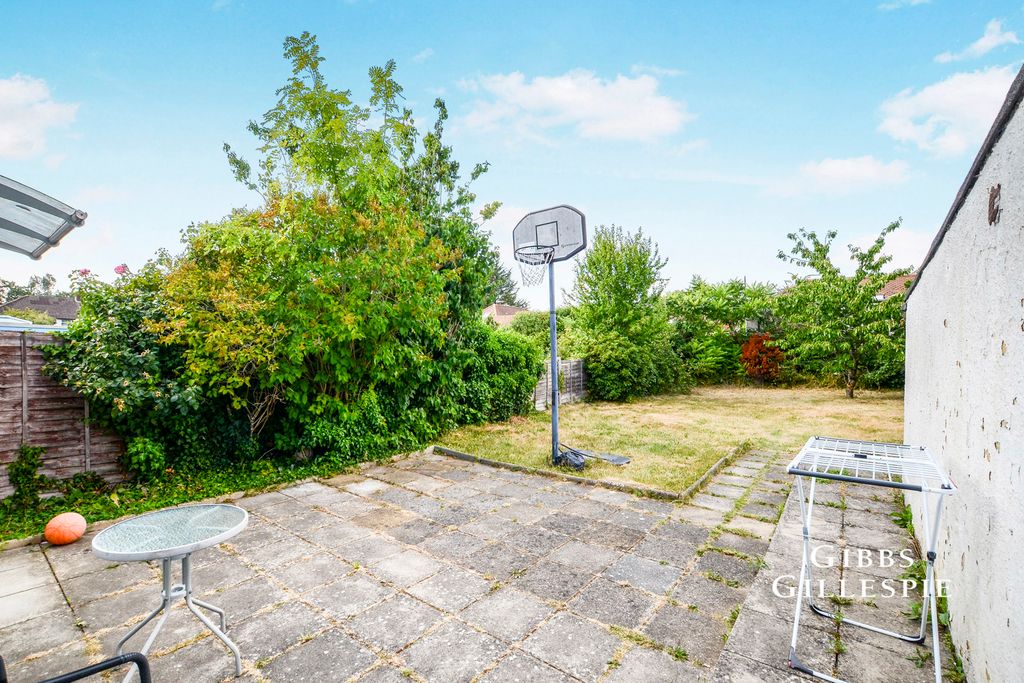 Property photo 3 of 13 Pbox-Img.Jpg