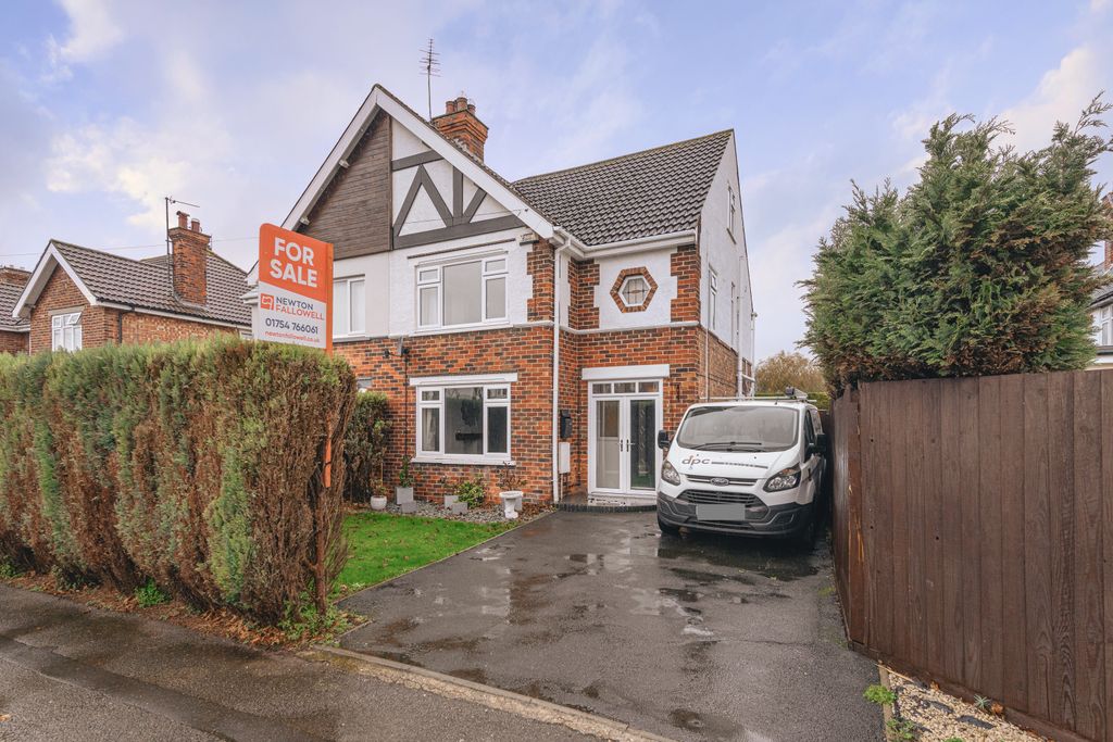 Property photo 1 of 21