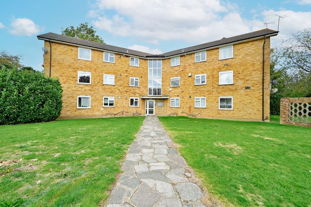 Property photo 1 of 15