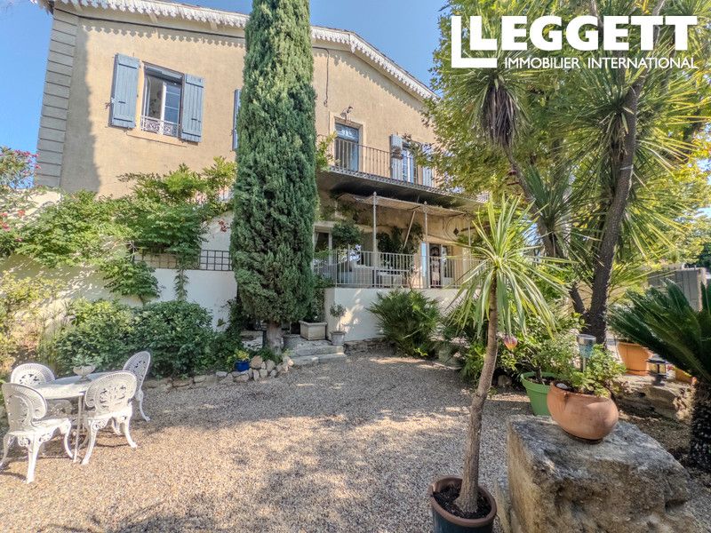 Property photo 1 of 10