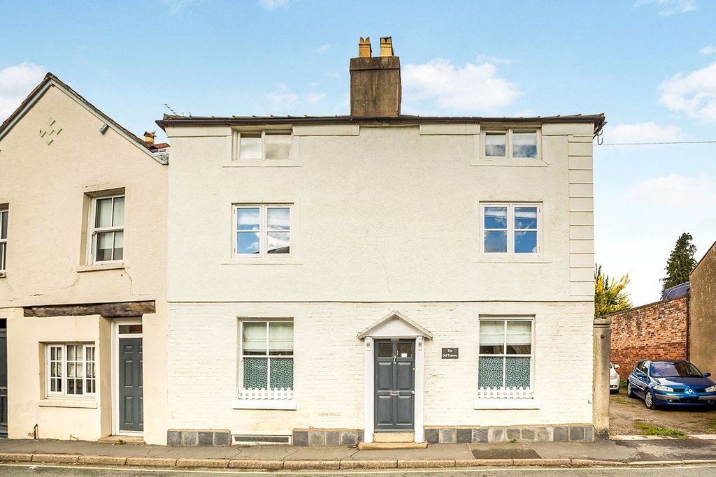 Property photo 1 of 13 Main