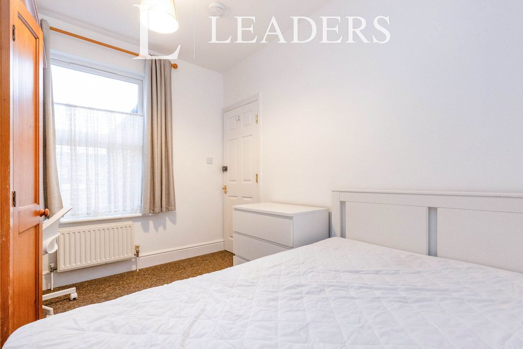 Property photo 2 of 15 2