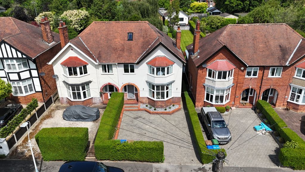 Property photo 1 of 26 4888770