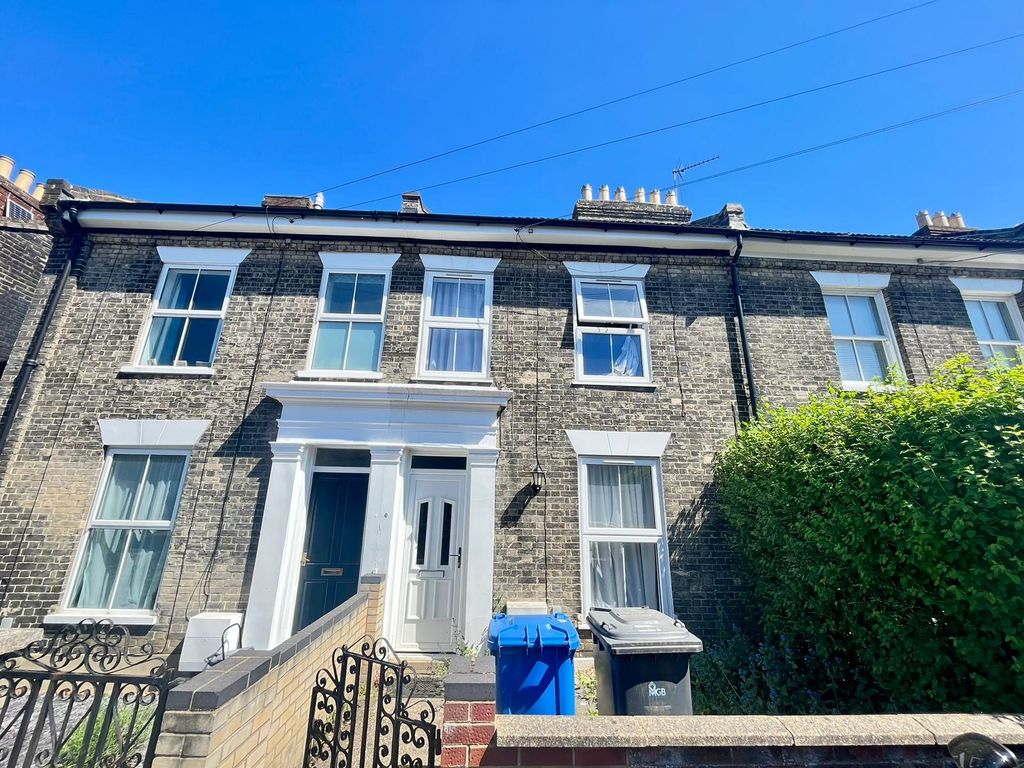 Property photo 1 of 25 Image