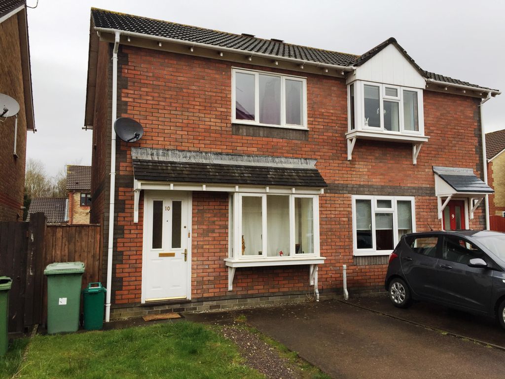 Property photo 1 of 8 Balcony