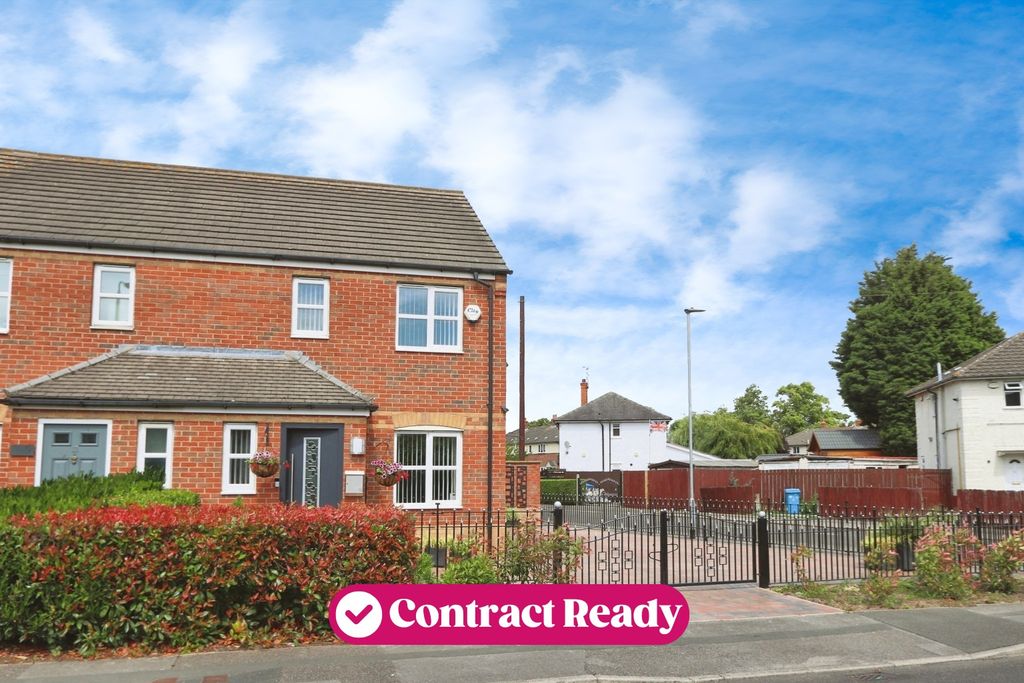 Property photo 2 of 18 4279485