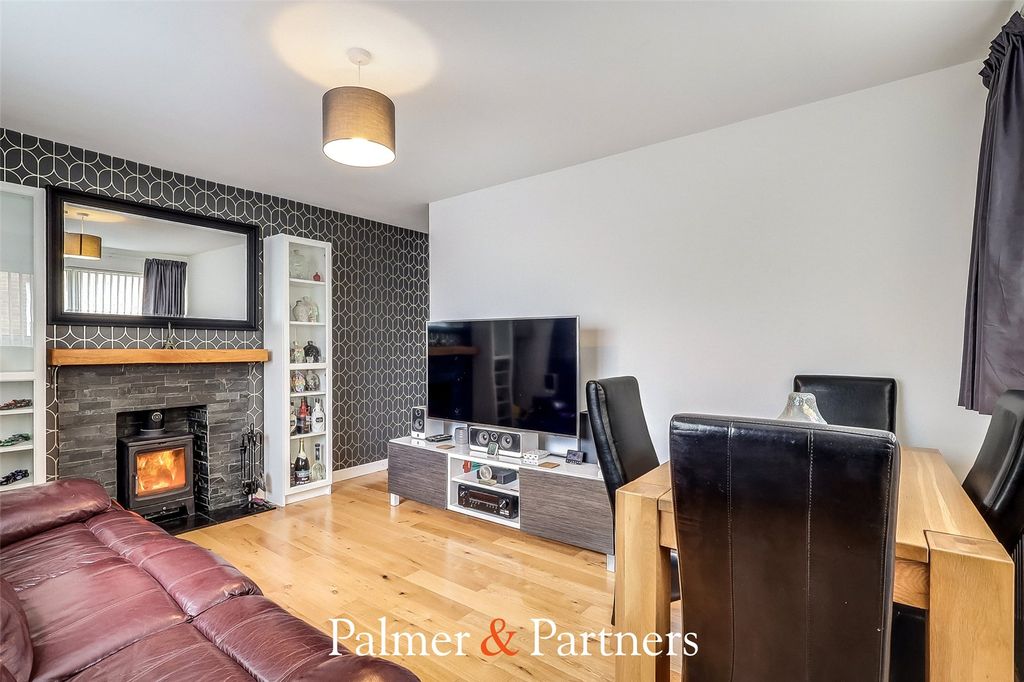 Property photo 2 of 15 Picture No. 08