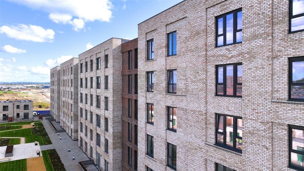 Property photo 1 of 10 Picture No. 01