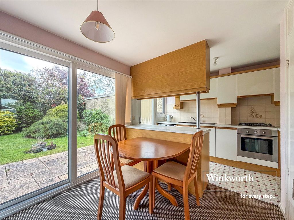 Property photo 3 of 14 Picture No. 06