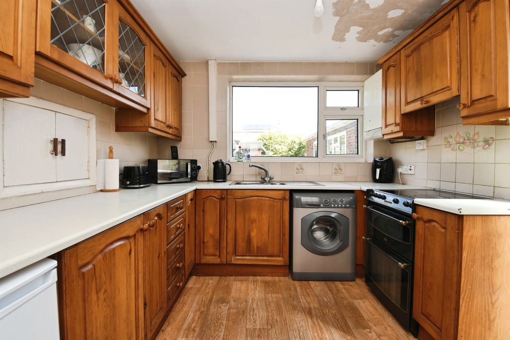 Property photo 3 of 15