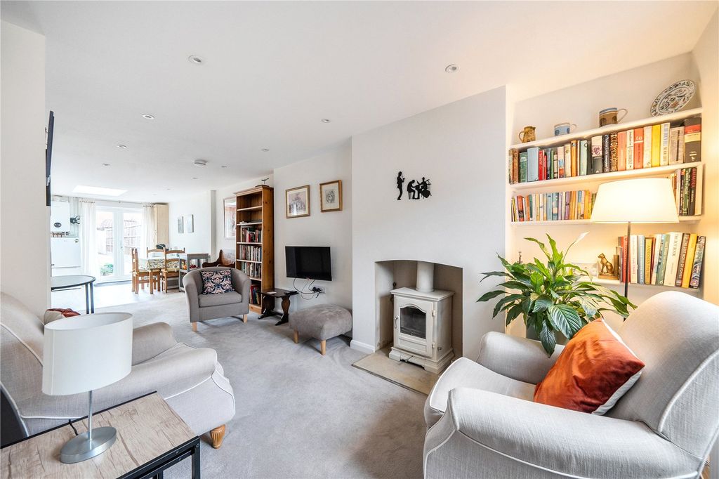 Property photo 2 of 11 Picture No. 06