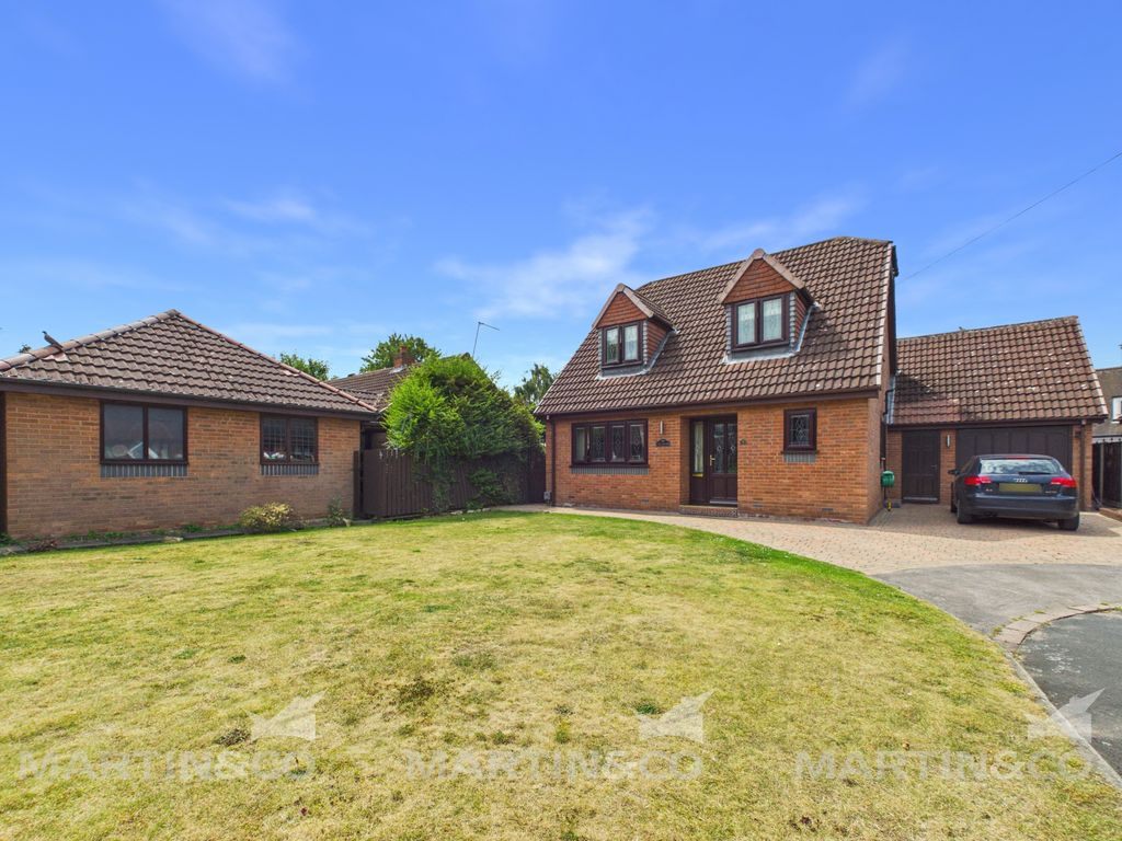 Property photo 1 of 24 Cam02406G0-Pr0641-Still028