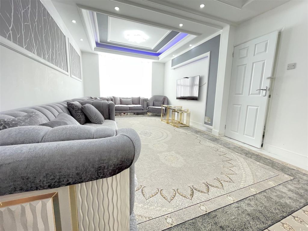 Property photo 2 of 16 Image00007.Jpeg