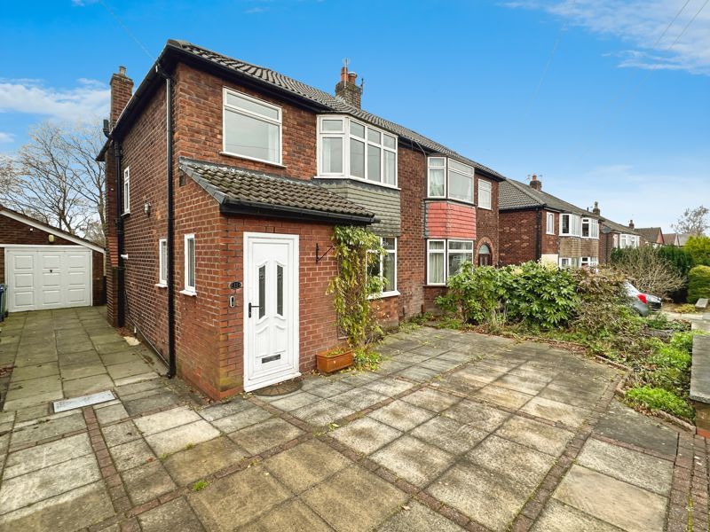 Property photo 1 of 22 External