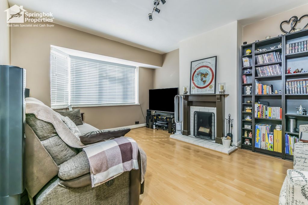 Property photo 2 of 9 Image 2