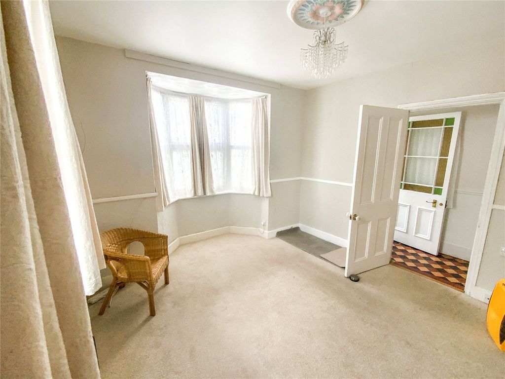 Property photo 2 of 12 Living Room