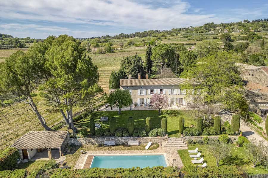 Property photo 1 of 30