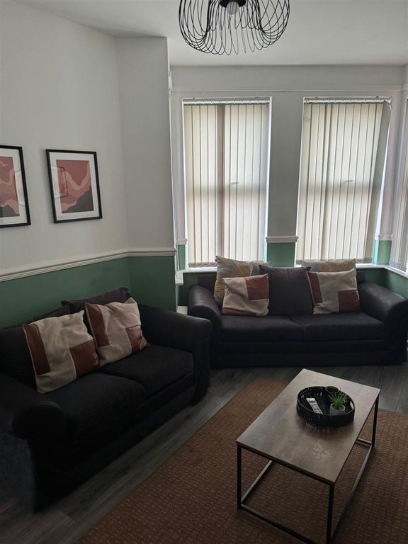 Property photo 3 of 16 3. Lounge.Jpeg