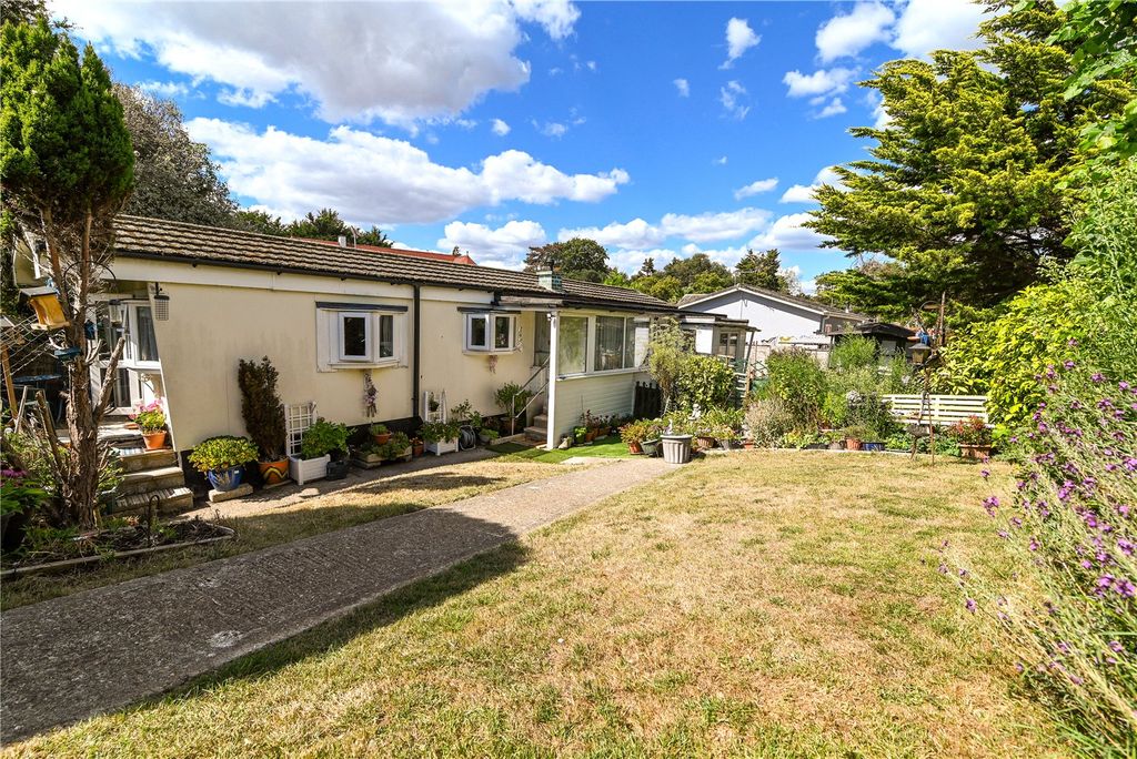 Property photo 1 of 18 Picture No. 02