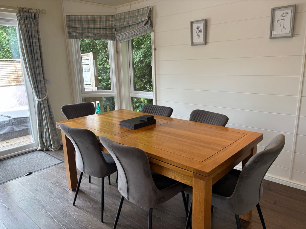 Property photo 3 of 12 Img_0036