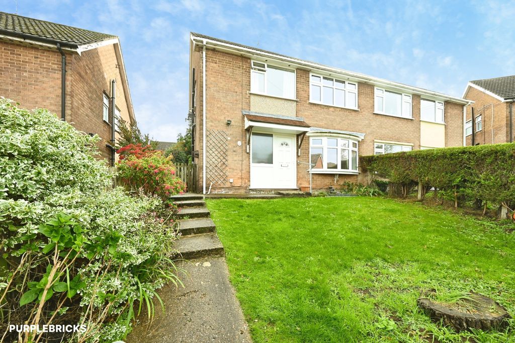 Property photo 1 of 28