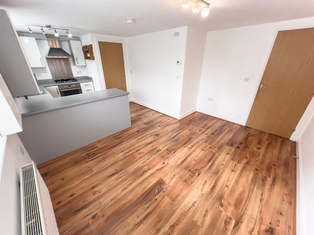 Property photo 1 of 8 Open Plan Living