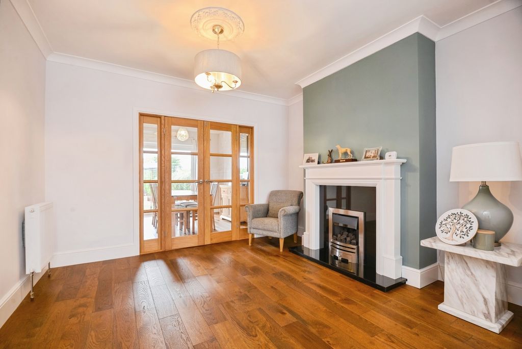 Property photo 3 of 18 Photo