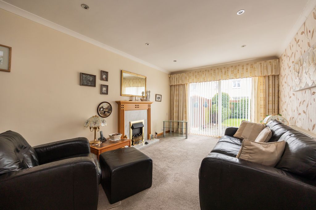 Property photo 2 of 18 Property Image 2